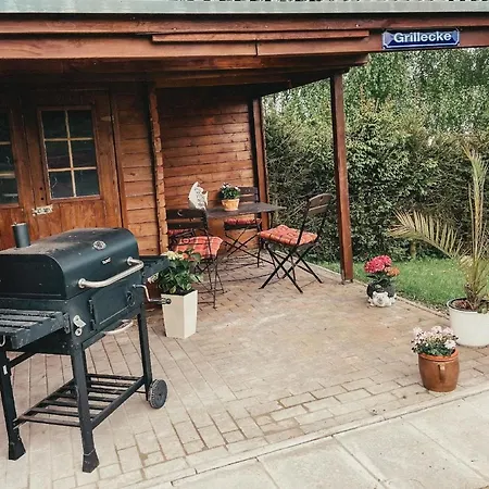 Gemuetliche Ferienwohnung Mit Terrasse - A82822 Apartmán *